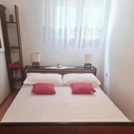 Apartman Marjan Park, Split - Peaceful Family Place, Free Parking *