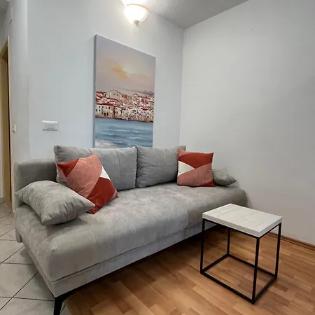 Apartment Apartman Marjan Park, Split - Peaceful Family Place, Free Parking *