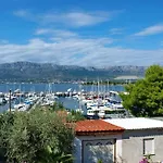 Marjan Park, - Peaceful Family Place, Free Parking